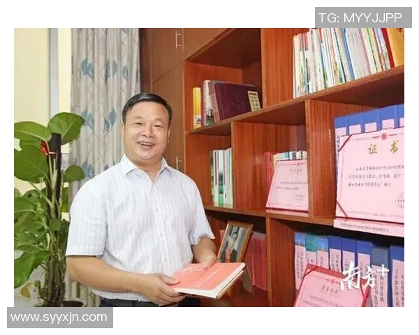 张宁的成长之路：从青涩少年到职场精英的奋斗故事